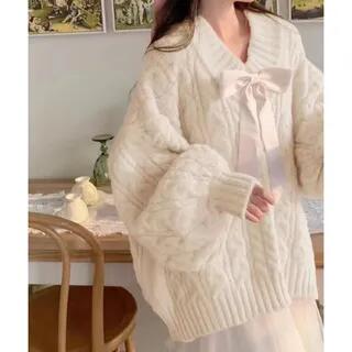 V-Neck Bow Cable Knit Sweater Off-White by Sisyphi