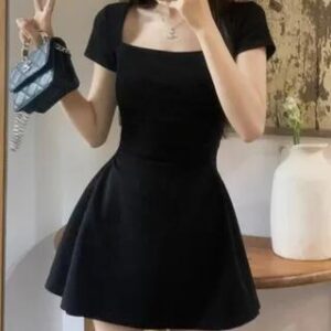 281361653