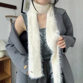 Plain Light Knit Scarf Off-White by Epoch