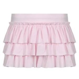 Pleated Mini Skirt: A Study in Shape and Movement pleated mini skirt fashion styling inspiration