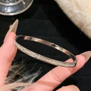 Rhinestone Bangle Star - Silver | Gaya 281405546