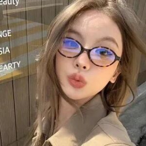 Oval Frame Glasses C13 - Gray Lens - Transparent - Gray | iLANURA 281406086