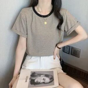 Short-Sleeve Round Neck Striped Tee Black 282181172