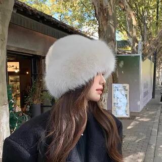 Plain Fluffy Trim Brimless Cap Off-White by Bolgivy