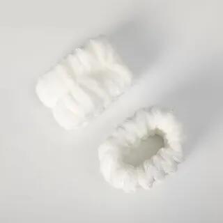 Set Of 2: Plain Fleece Wristband Set Of 2 - With OPP Pouch - White by Miss Floral