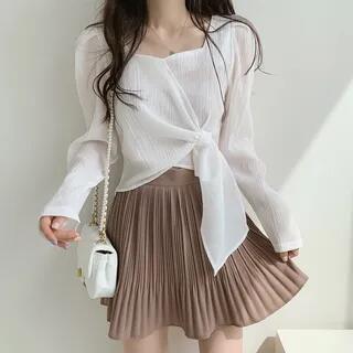 Long-Sleeve Square Neck Plain Asymmetrical Crinkle Crop Blouse White by Happo