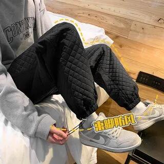 Plain Quilted Sweatpants Black by Freehop