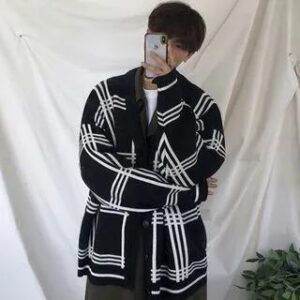 V-Neck Plaid Button-Up Cardigan Black | Nightbell 282434847