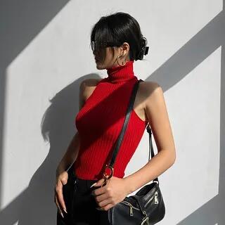 Sleeveless Turtleneck Knit Top Red by Muezz