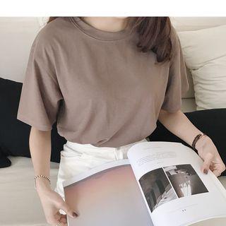 Short-Sleeve Round Neck T-Shirt Milky Coffee by Whoosh