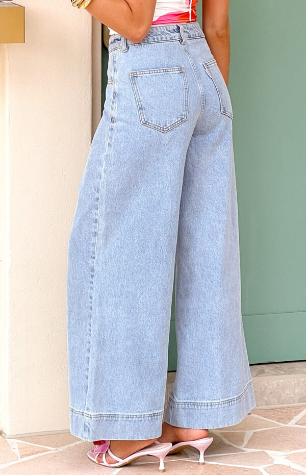 Khali Light Wash Denim Wide Leg Jeans